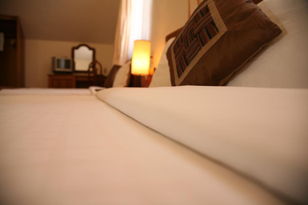 Trung Cang Hotel Да Лат Екстериор снимка