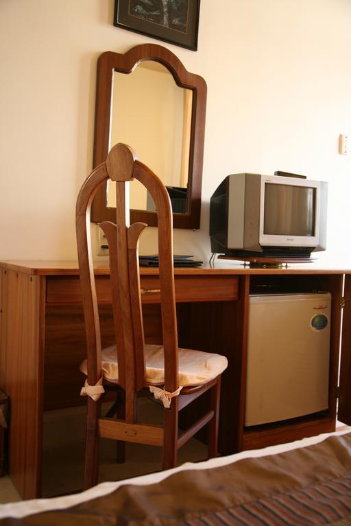 Trung Cang Hotel Да Лат Екстериор снимка
