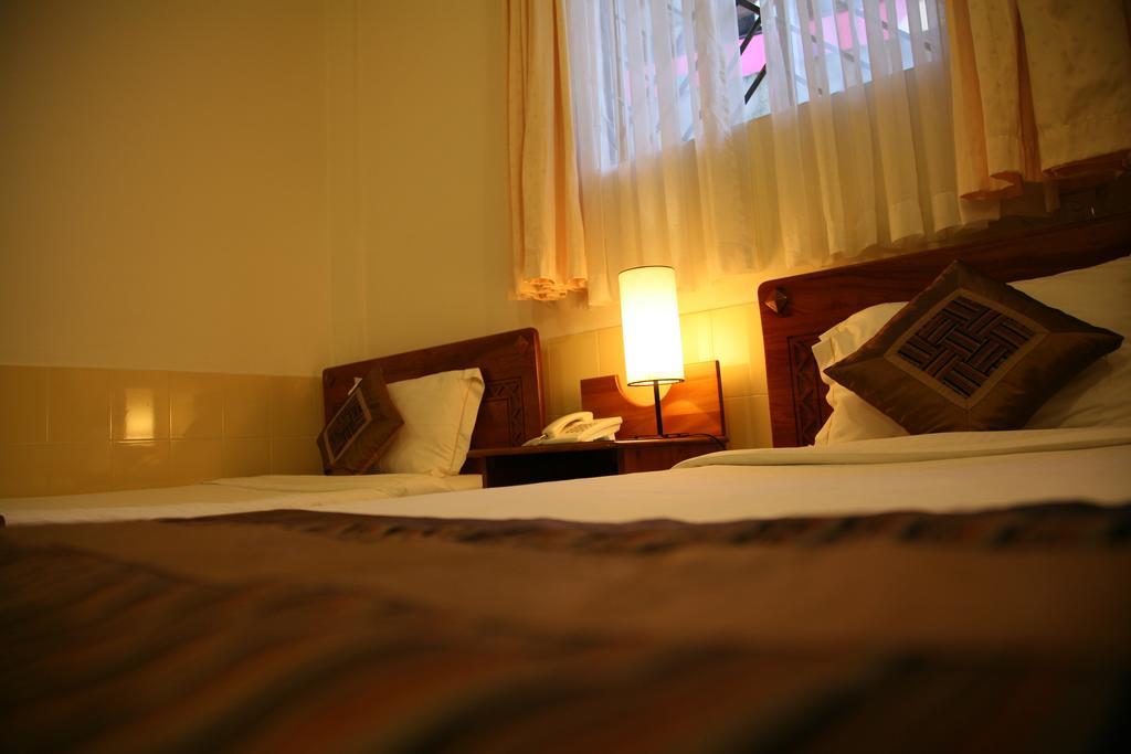 Trung Cang Hotel Да Лат Екстериор снимка