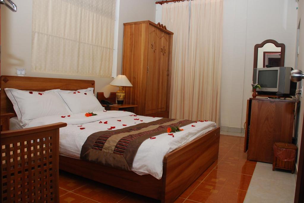 Trung Cang Hotel Да Лат Стая снимка
