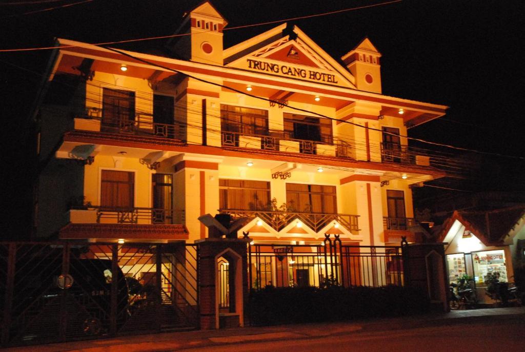 Trung Cang Hotel Да Лат Екстериор снимка