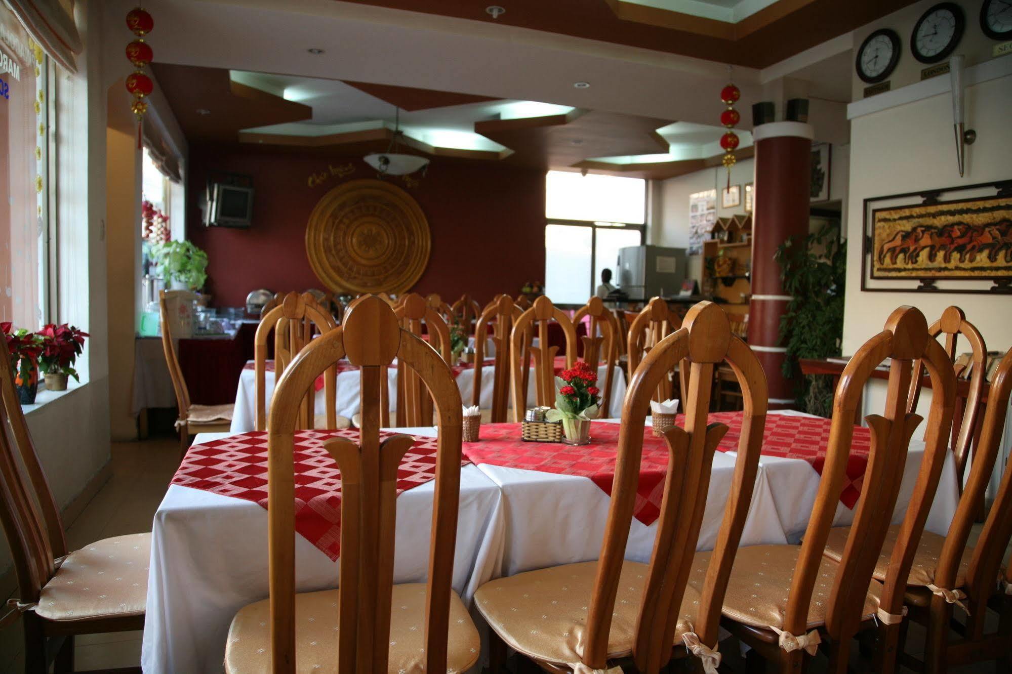 Trung Cang Hotel Да Лат Екстериор снимка