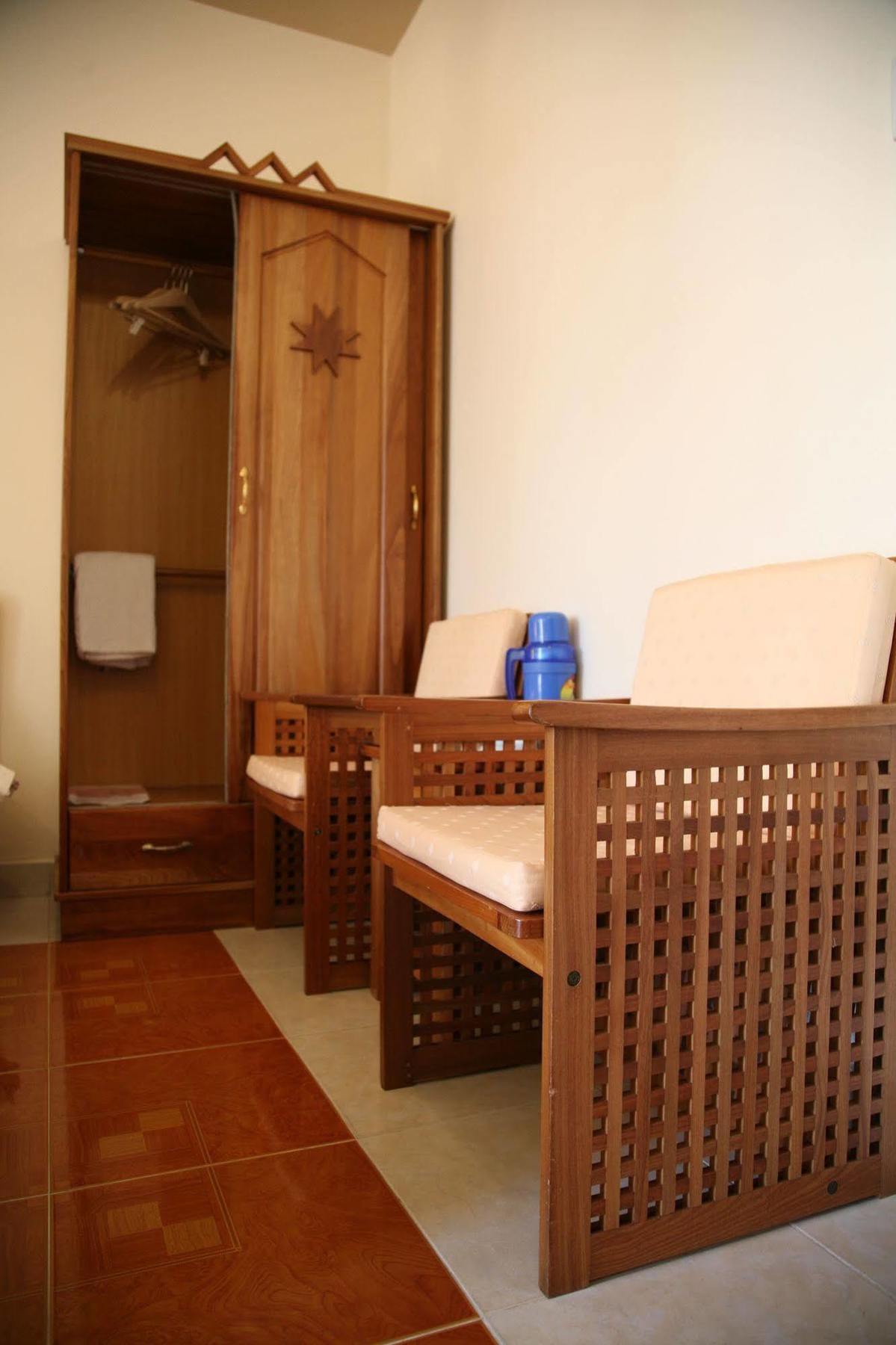 Trung Cang Hotel Да Лат Екстериор снимка