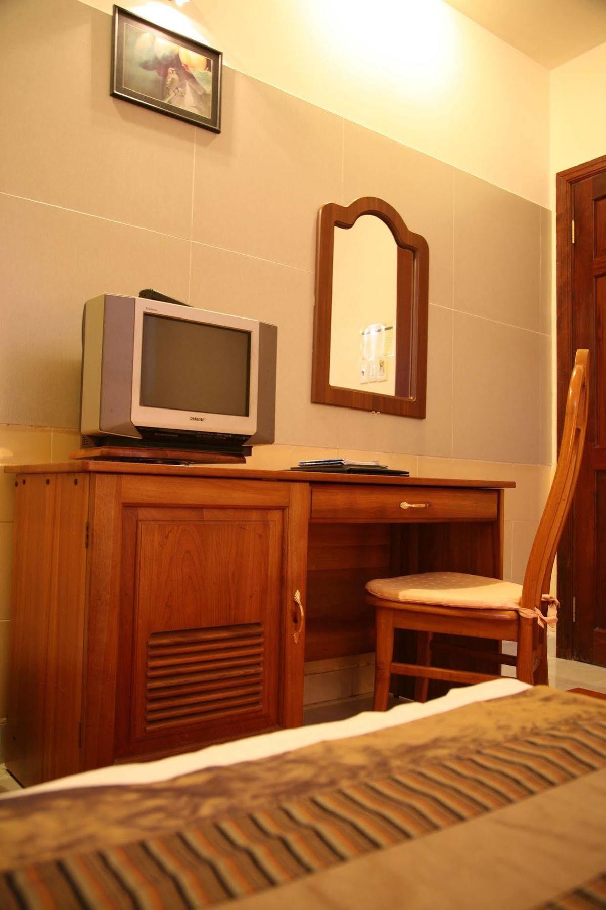 Trung Cang Hotel Да Лат Екстериор снимка